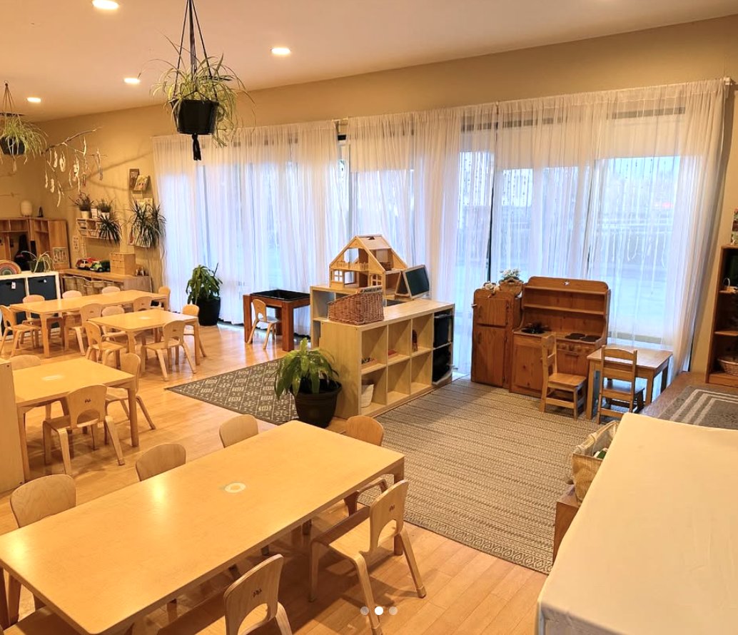 Small Wonders School